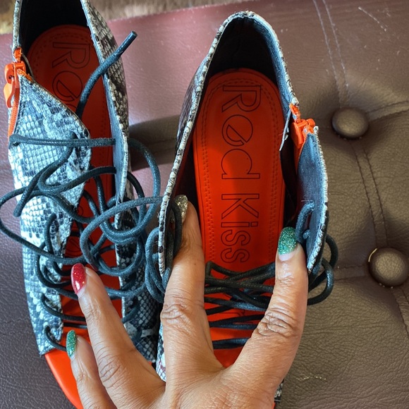 Red Kiss Snake Neonlights boots (E) - Picture 3 of 10